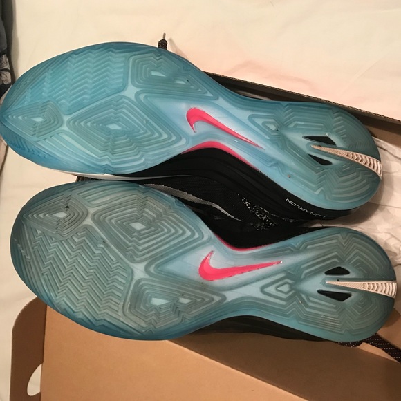 2014 Nike HyperDunk Kyrie PE - Picture 3 of 7